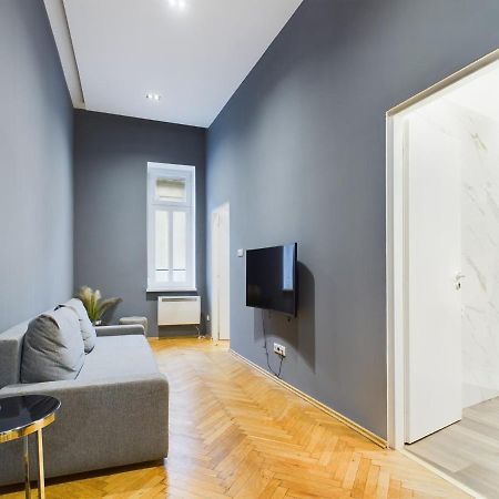 Gray Stylish Central Apartment Budapest Eksteriør bilde